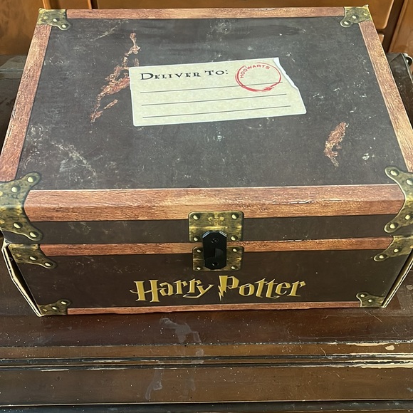 Harry Potter Hardback Full Set New in Packaging - Picture 3 of 3